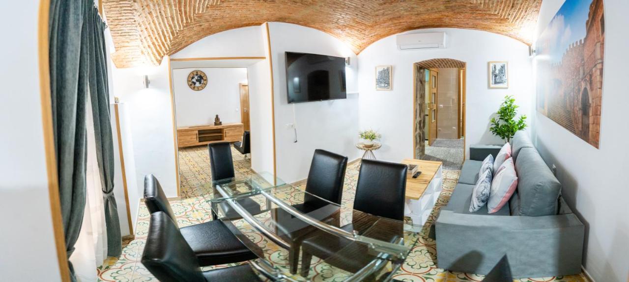 Art&SUITE Apartment Cáceres Esterno foto