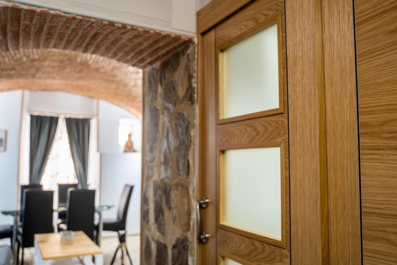 Art&SUITE Apartment Cáceres Esterno foto